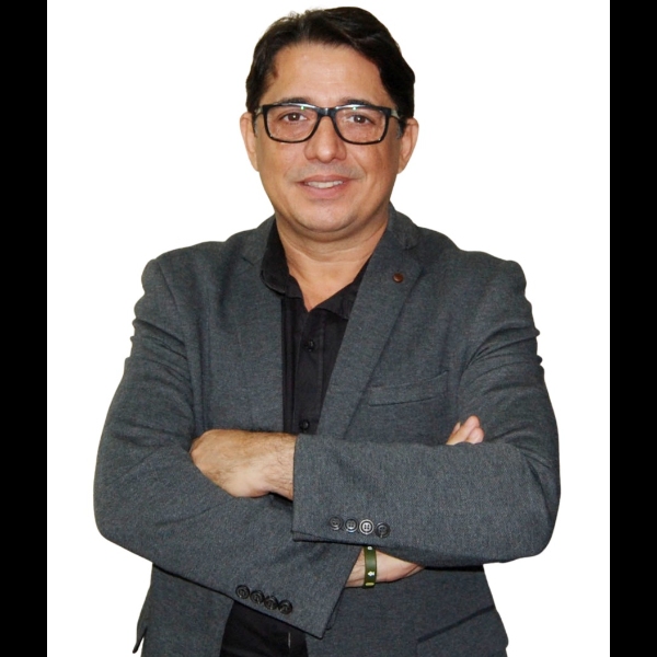 Prof.Emilio Freitas