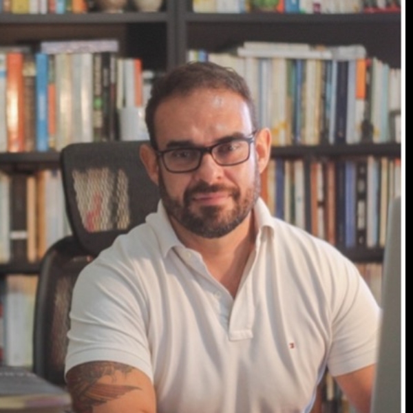 Sandro Cozza Sayão