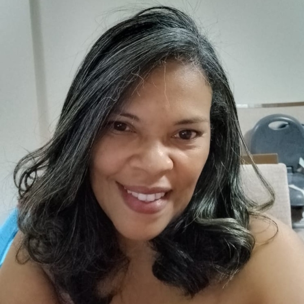 Edna Suzart de Araujo