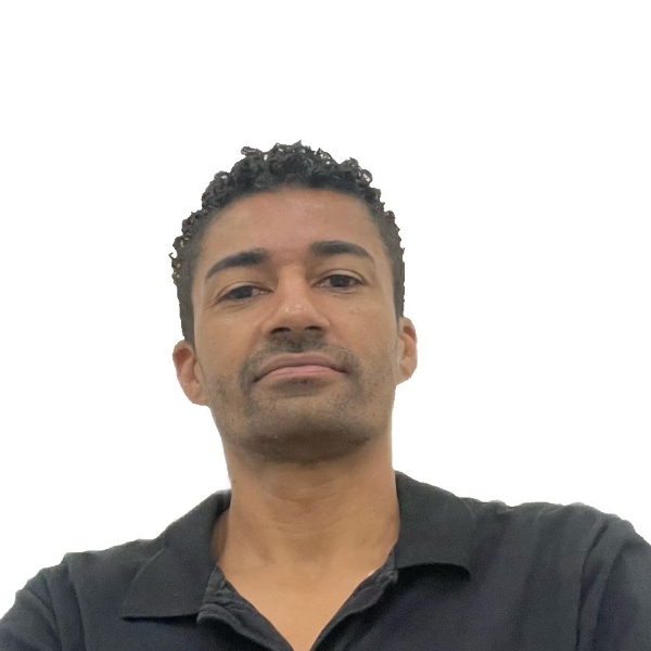 Prof. Carlos Eduardo Caetano