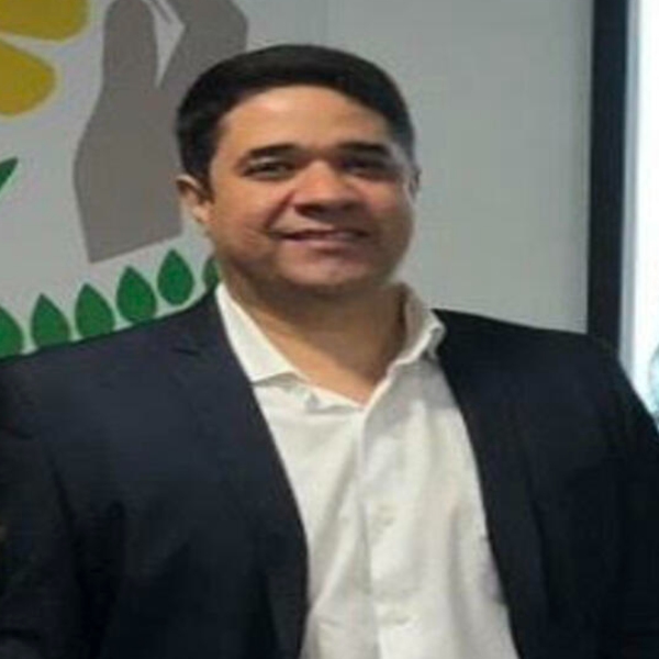 Dr. Flávio Rodrigues de Santana 