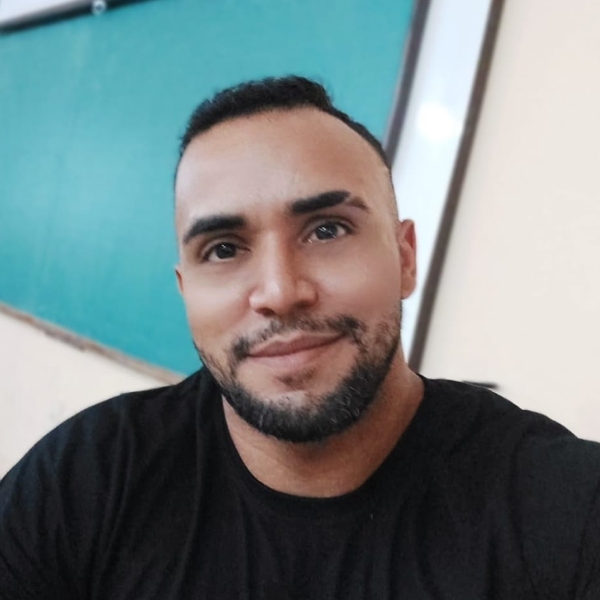 DAVID ALCANTARA