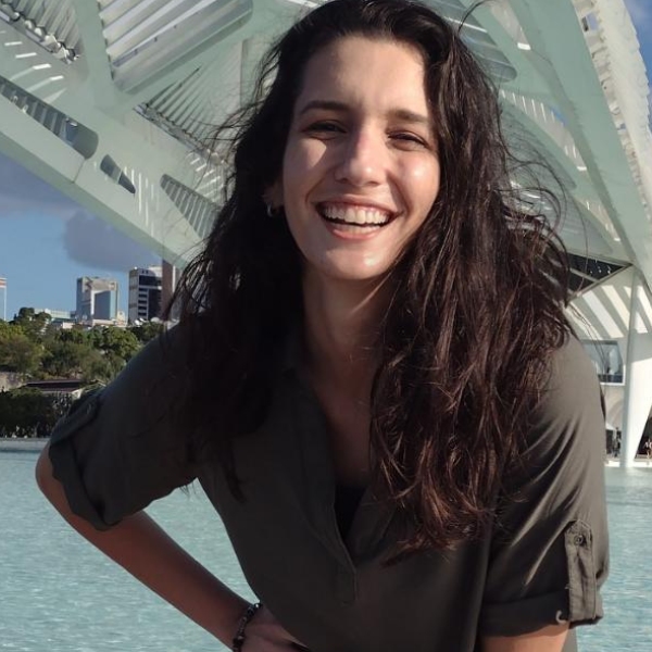 Thais Varandas - UFF
