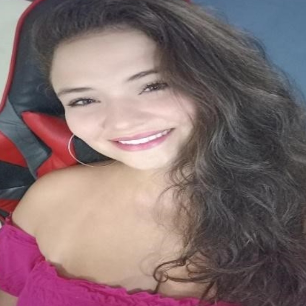 Isabela Cesário Gomes 