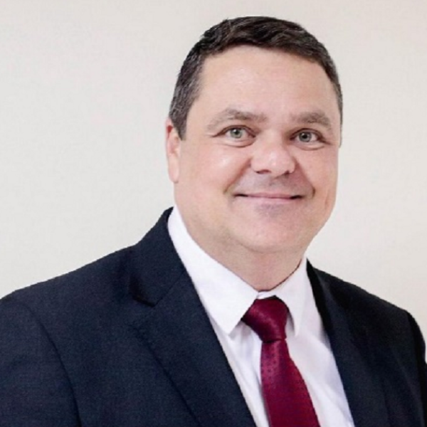Alexander Perazo