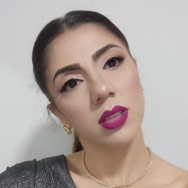 FERNANDA DE ABREU SILVA