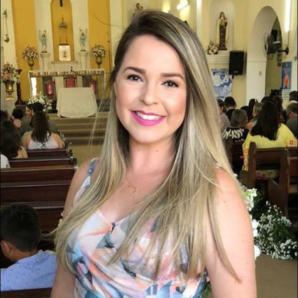 Priscila Dolores Sales de Azevedo