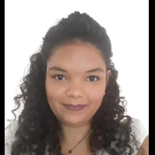 Prof. Ma. Mariana Costa da Silva (mediadora)