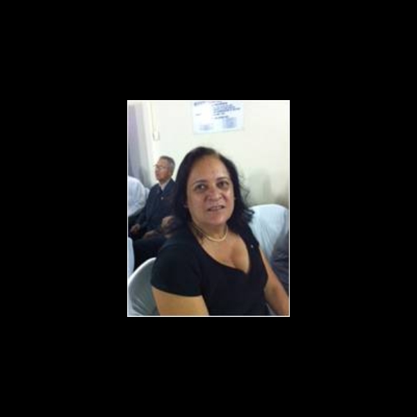 Prof. Dra. Alba Benemérita Vilela (mediadora)