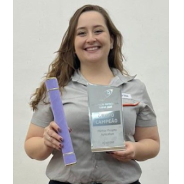 Amanda Coutinho Campanatti 