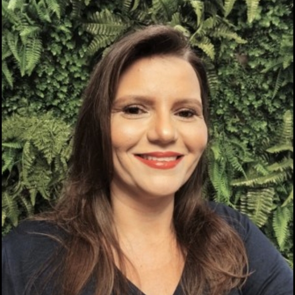 Aline Cristina Moreira Cavallaro