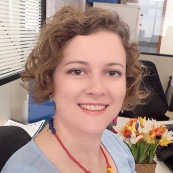 Carla Konieczniak Aguiar