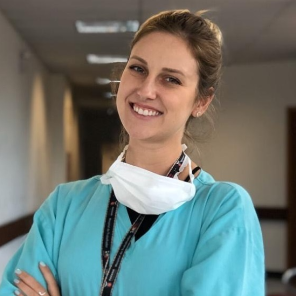 Luana Portugal Vasovicz Adad 