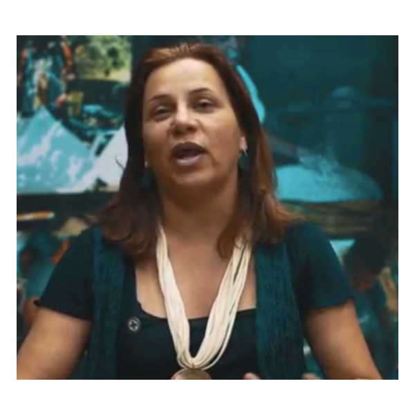 Prof. Dra. Katia Maria Barreto Souto