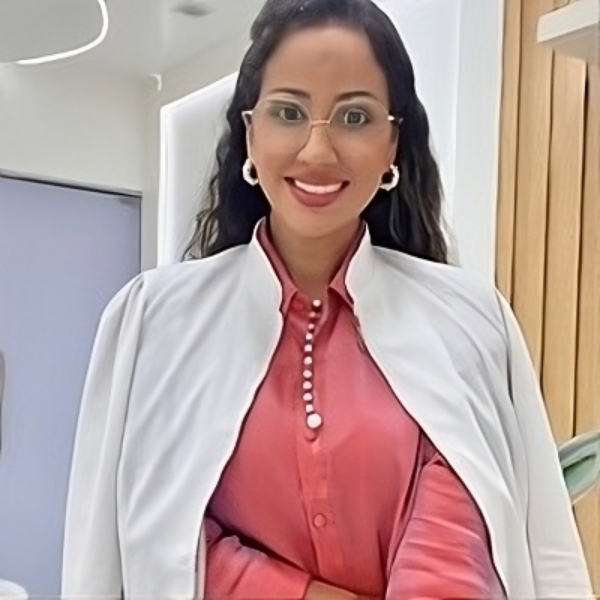 Camila Manuela Fiusa de Araújo Almeida