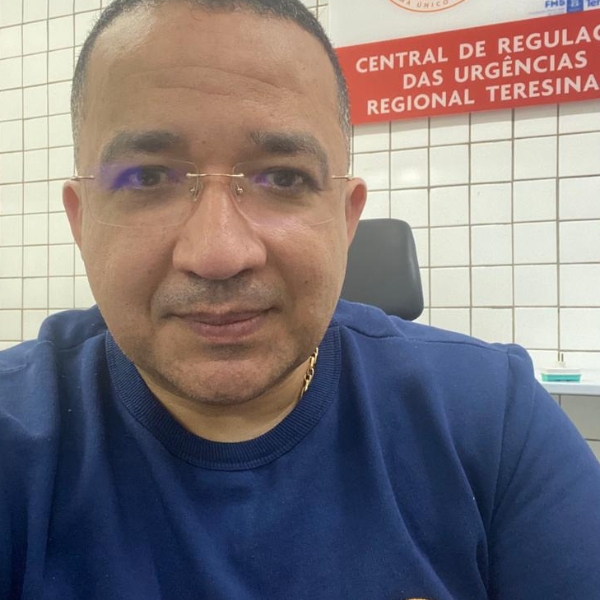 Dr. James Ricardo