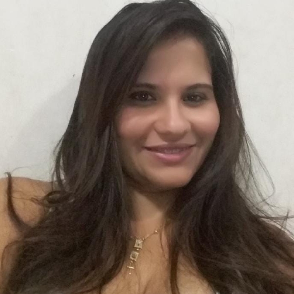 Angélica Araújo