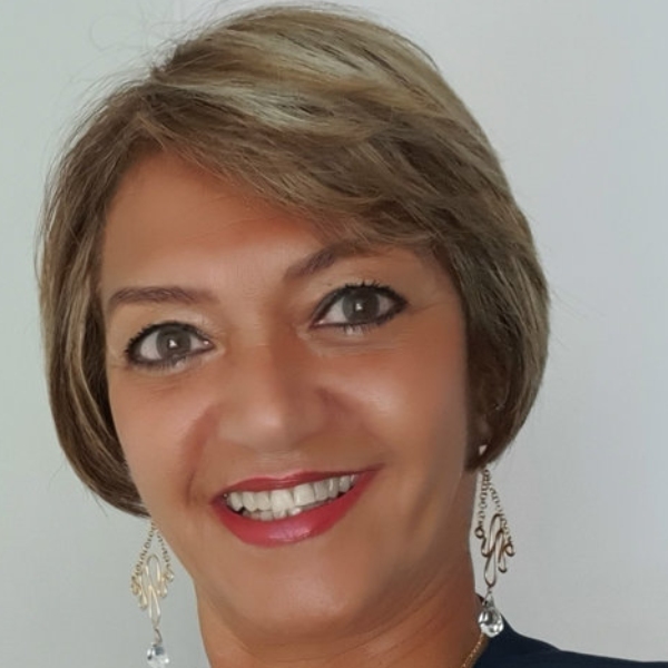 Drª. Jani Cleria Pereira Bezerra