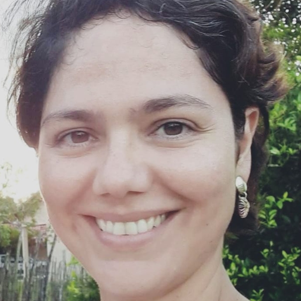 Fernanda Cristina de Lima Pinto Tavares