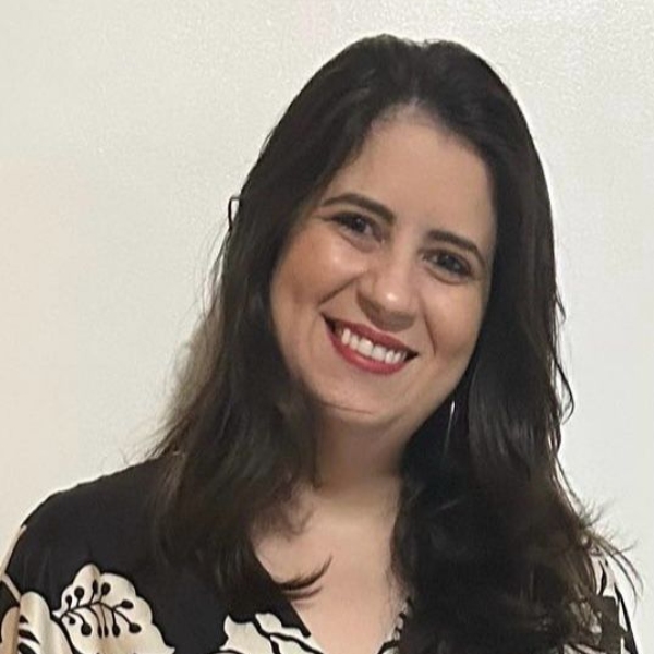 Louise Emmille Magalhães Lyra Macêdo