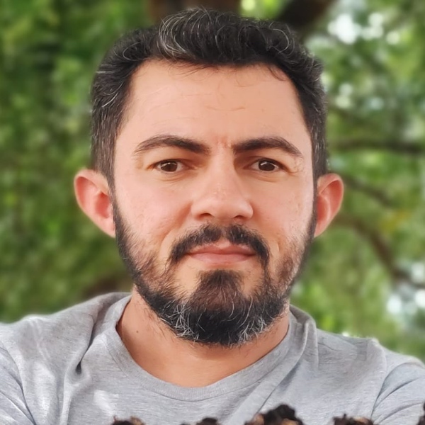 Hilquias Sabino Barros