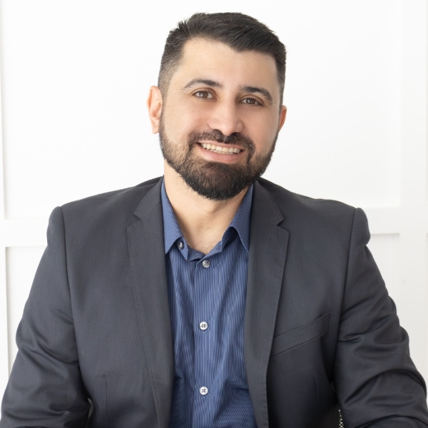 LUCIANO MAGALHAES VITORINO