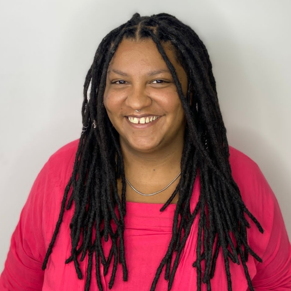 Anna Luísa Oliveira