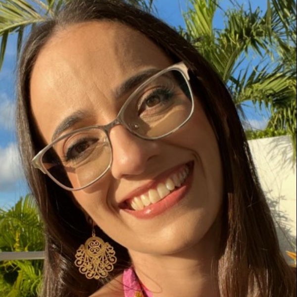 Marina Hiltner Bastos Barreto