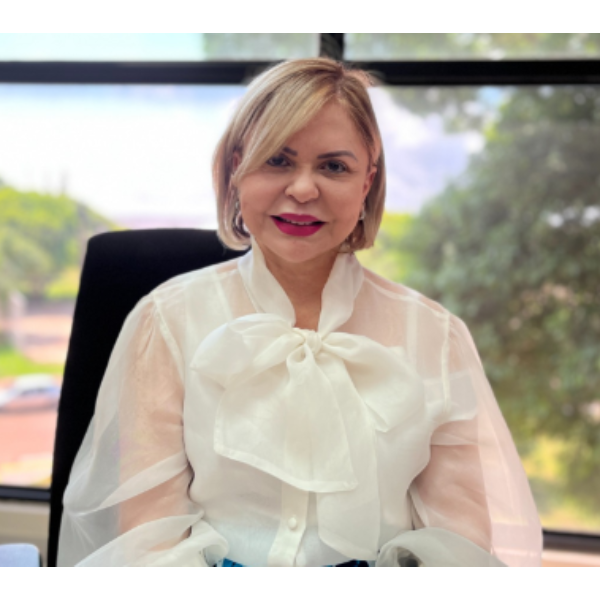 Ivana Lúcia Franco Cei