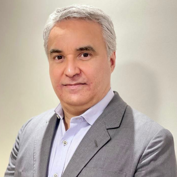 Dr. Marco Antônio Rodrigues Freire Matias