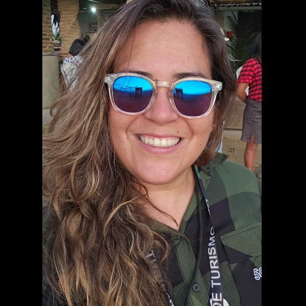 Raizza de Oliveira Pinheiro