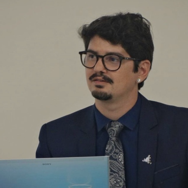 Prof. Dr. Flávio Rodrigues de Oliveira