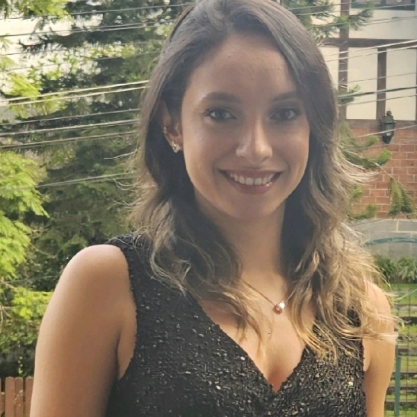 Marcela Avellar
