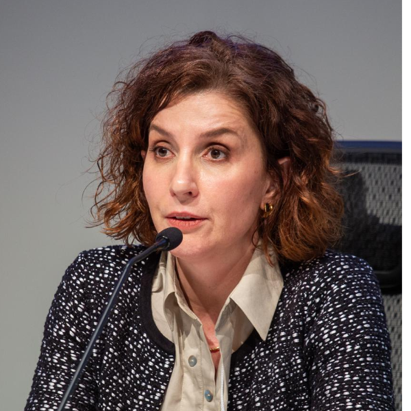 Profa. Dra. Tatiana Silva da Silva - Universidade Federal do Rio Grande do Sul (UFRGS).