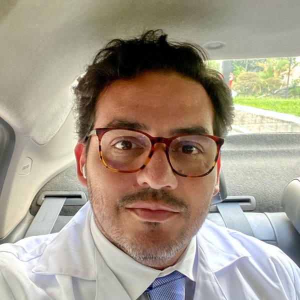 Prof. Dr. Leonardo Oliveira Mendonça