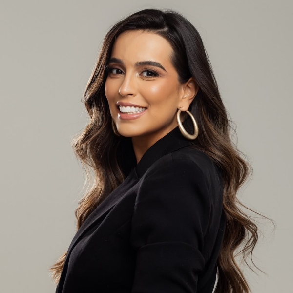 Dra. Bárbara Luiza de Britto Cançado