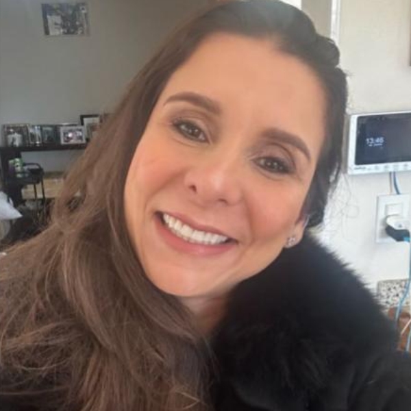 Profa. Dra. Tércia Moreira Ribeiro da Silva - UFMG 