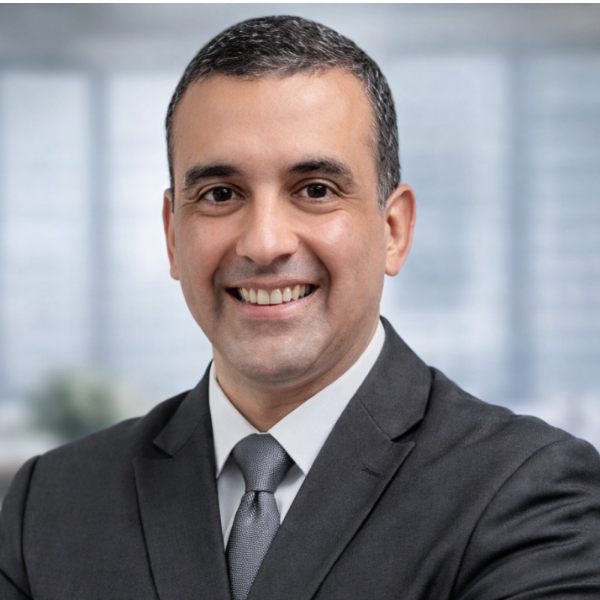 Dr. Felipe D'almeida