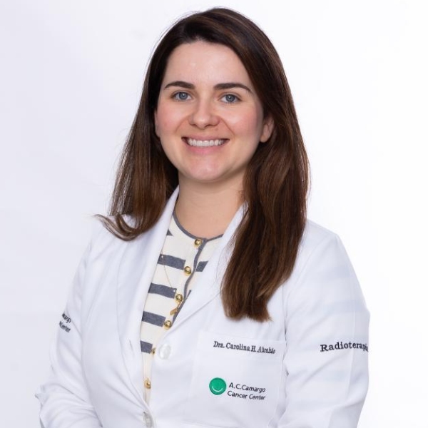 Dra. Carolina Humeres Abrahão