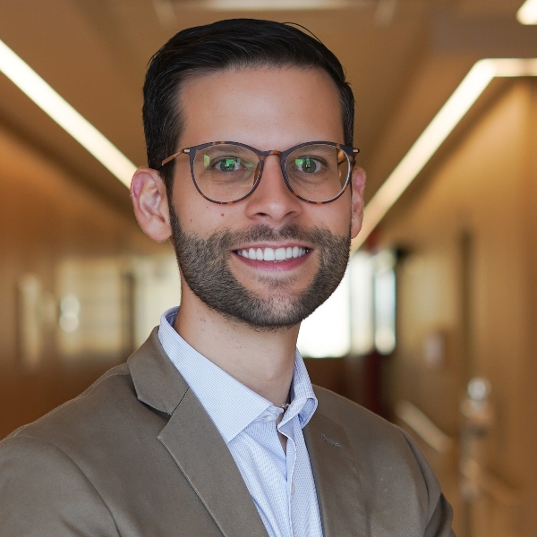Dr. Diogo Cordeiro De Queiroz Soares
