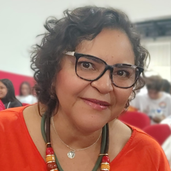 Lila Cristina Xavier Luz