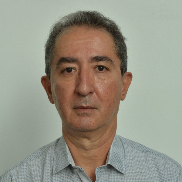 Dr. Elismauro Francisco de Mendonça