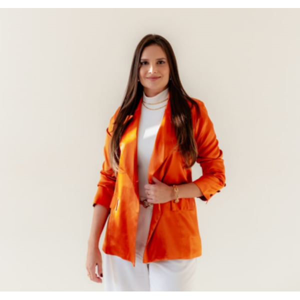 Dra. Adriana Pereira de Melo