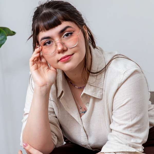  Renata Schindler 