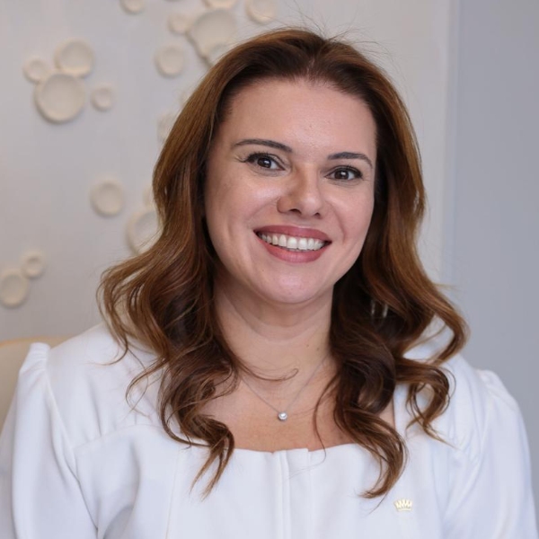 Dra. Ana Amélia Soares Torres