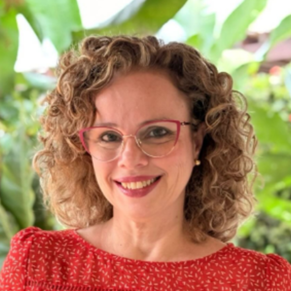 Arquiteta Dra. Adriana Capretz Borges da Silva Manhas
