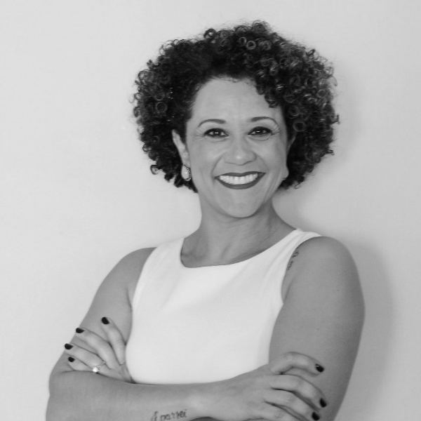 Profª Drª Soraia Mendes