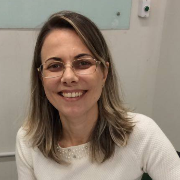 Karina Cardoso Gulbis Zimmermann