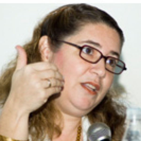 Carla Luzia França Araújo