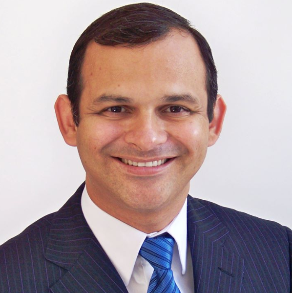 Dr. Moab Costa (UEMASUL Brasil)
